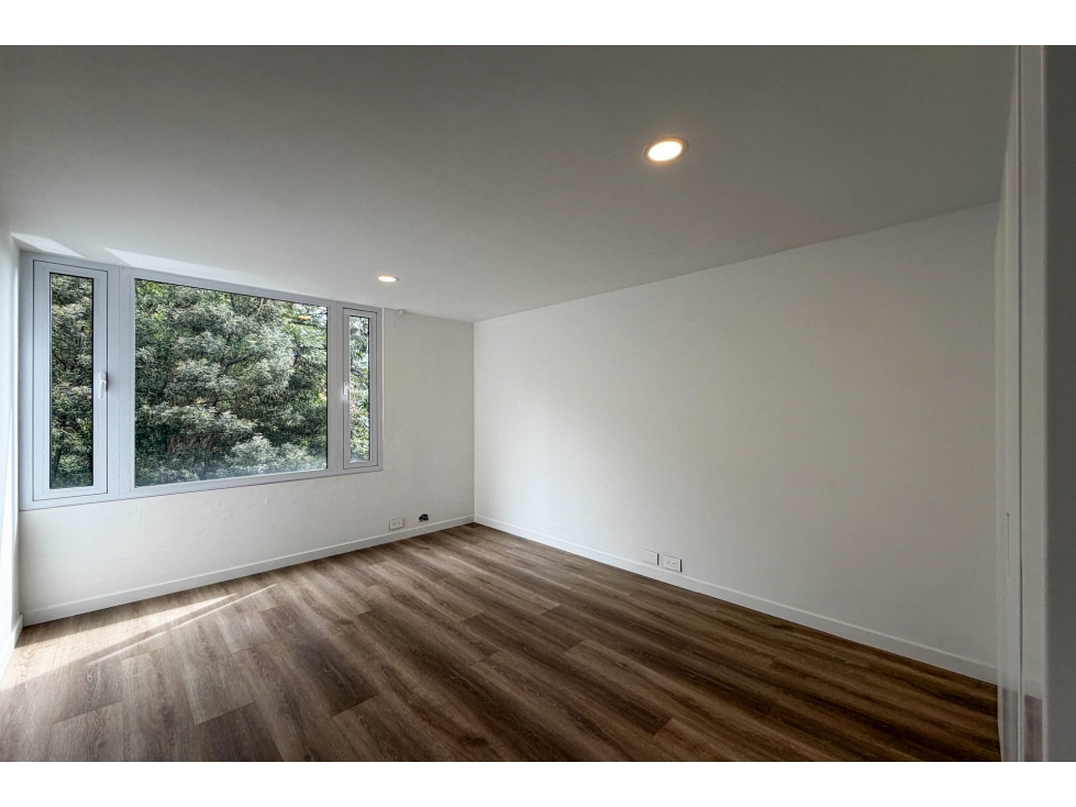 Apartamento en venta en Los Rosales, Bogotá · foto 6 de 24