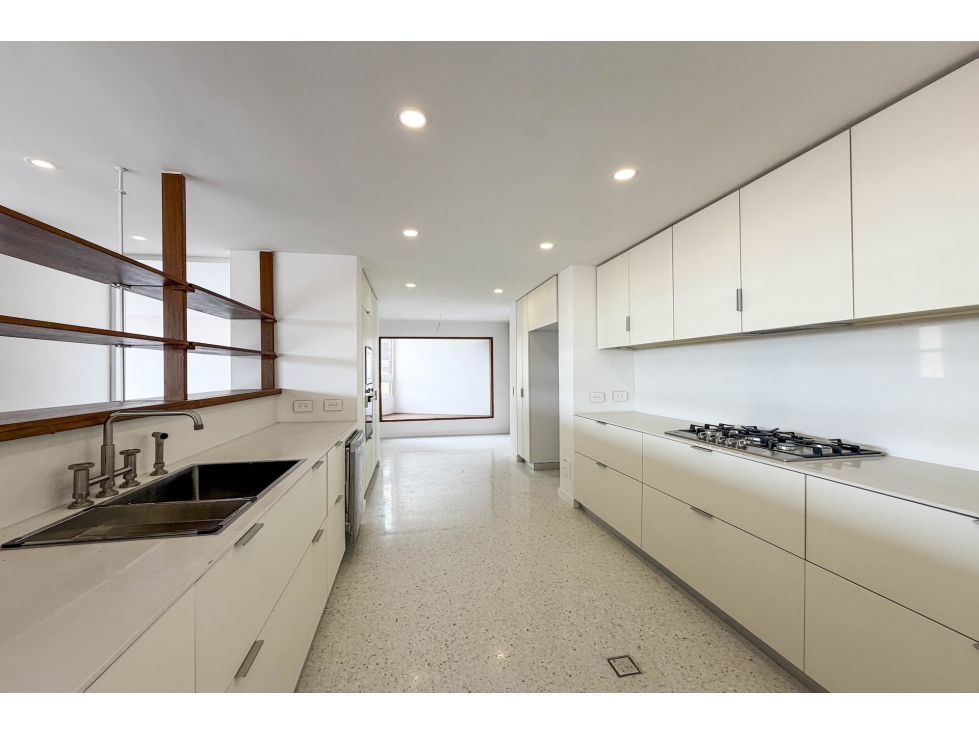 Apartamento en venta en Los Rosales, Bogotá · foto 9 de 24