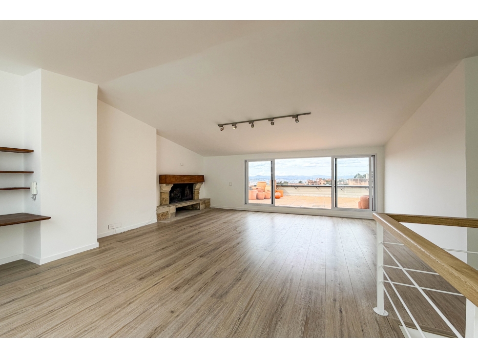 Apartamento en venta en Los Rosales, Bogotá · foto 16 de 24