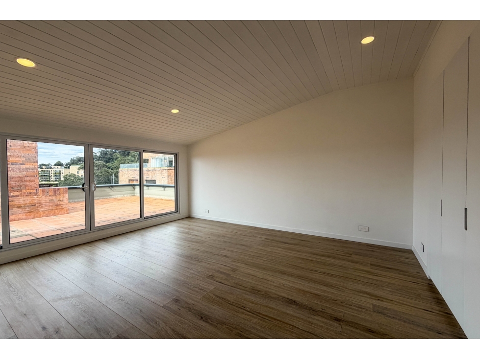 Apartamento en venta en Los Rosales, Bogotá · foto 23 de 24