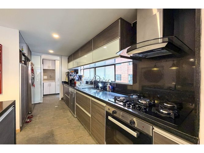 Apartamento de 2 alcobas en venta en La Carolina, Bogotá, 97 m² · foto 9 de 17