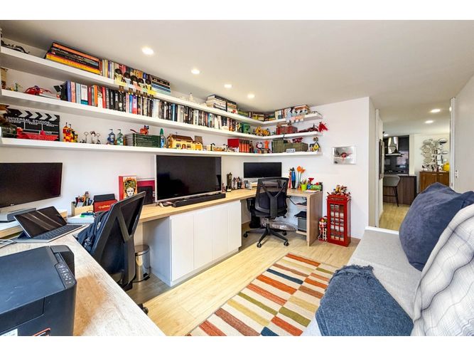 Apartamento de 2 alcobas en venta en La Carolina, Bogotá, 97 m² · foto 13 de 17