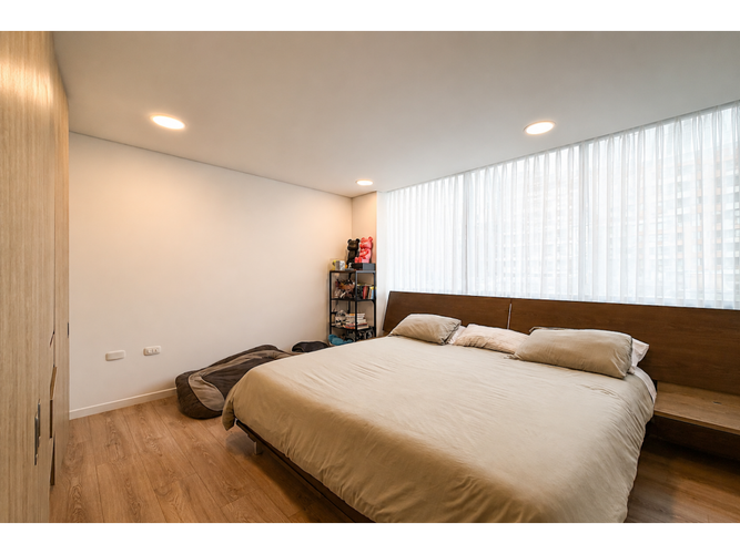 Apartamento de 2 alcobas en venta en Santa Barbara, Bogotá, 78 m² · foto 7 de 10