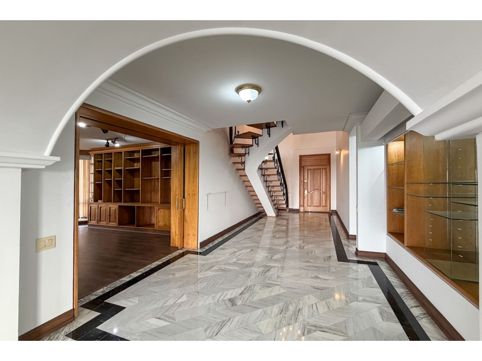 Apartamento en venta en Los Rosales, Bogotá · foto 7 de 21
