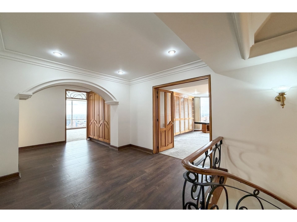 Apartamento en venta en Los Rosales, Bogotá · foto 9 de 21