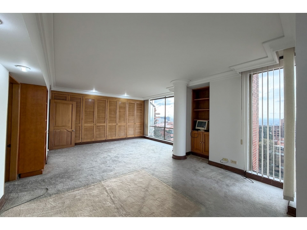 Apartamento en venta en Los Rosales, Bogotá · foto 15 de 21