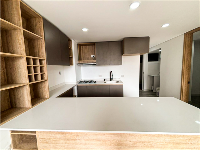 Apartamento en venta en Alameda, Bogotá · foto 3 de 9