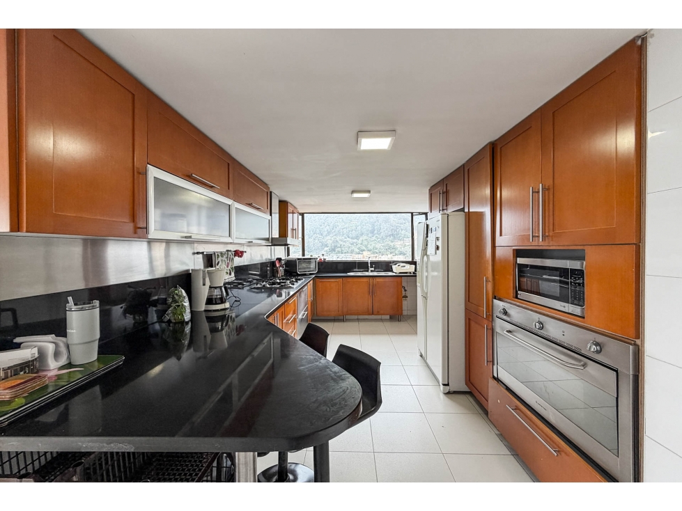Apartamento en venta en El Refugio, Bogotá · foto 5 de 16