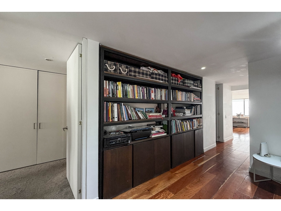 Apartamento en venta en El Refugio, Bogotá · foto 9 de 16