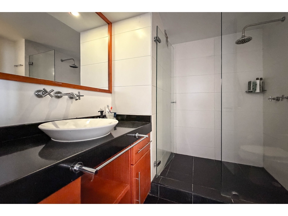 Apartamento en venta en El Refugio, Bogotá · foto 12 de 16