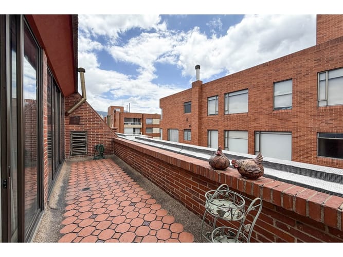 Apartamento de 5 alcobas en venta en Santa Barbara Occidental, Bogotá, 500 m² · foto 5 de 24