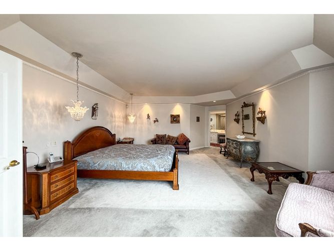 Apartamento de 5 alcobas en venta en Santa Barbara Occidental, Bogotá, 500 m² · foto 19 de 24