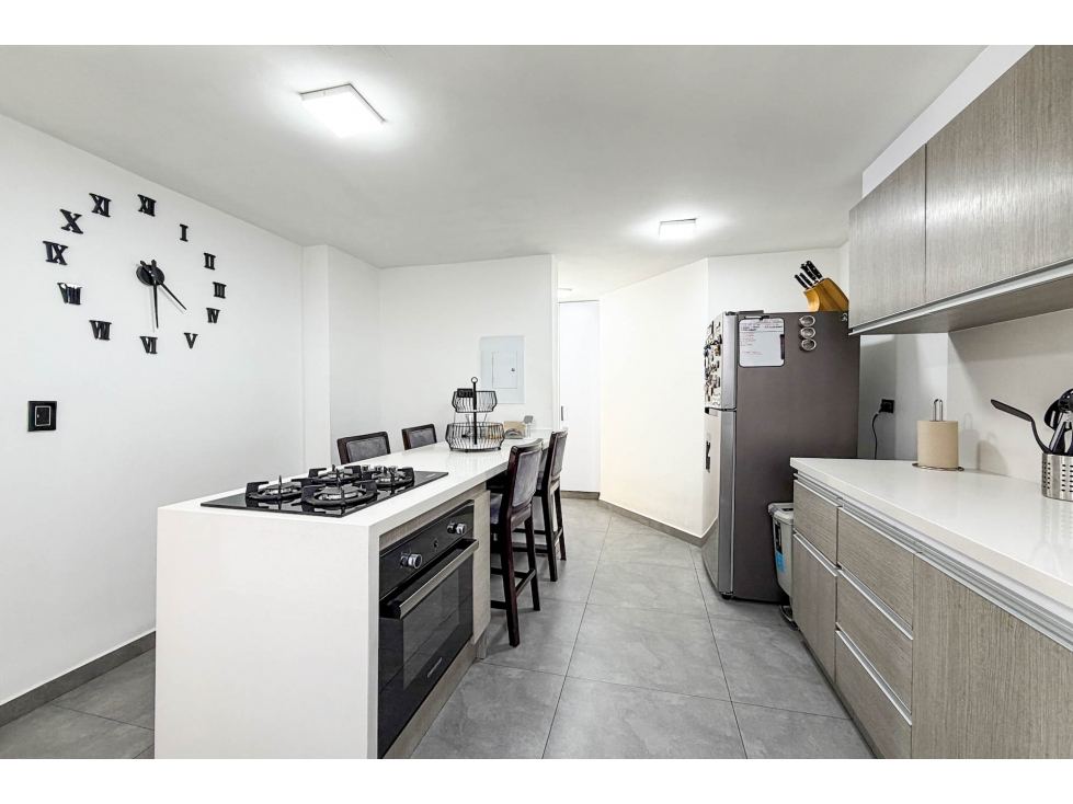 Apartamento en venta en Gratamira, Bogotá · foto 8 de 23