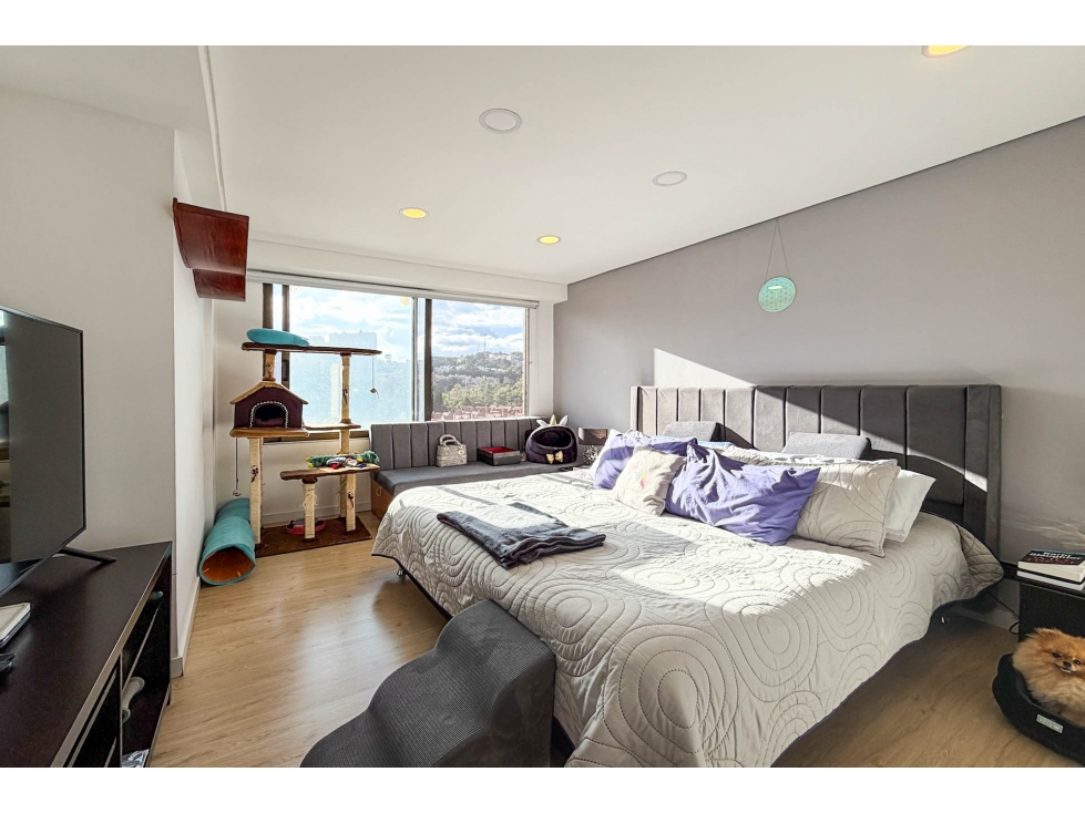 Apartamento en venta en Gratamira, Bogotá · foto 14 de 23