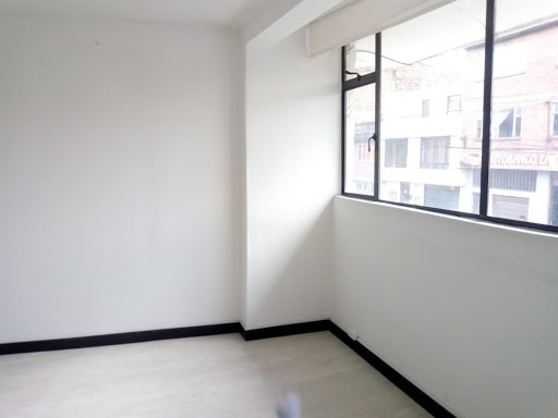 Casa en venta en Rionegro, Bogotá · foto 4 de 14