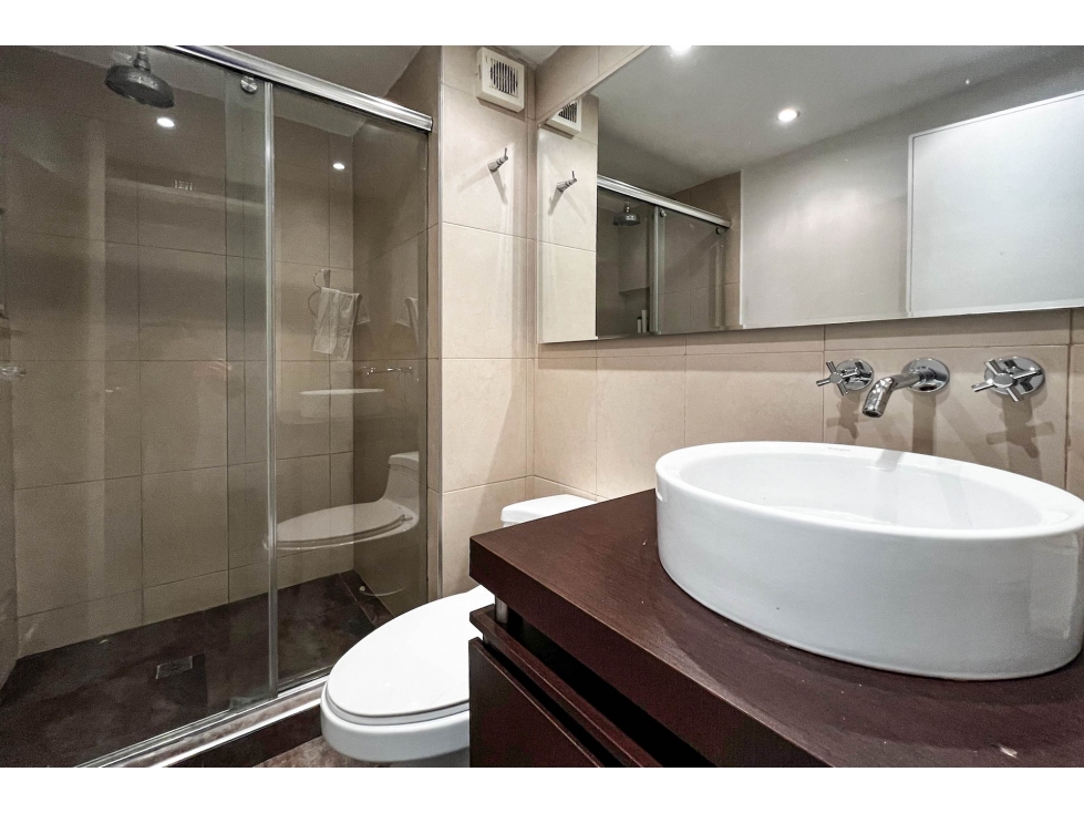 Apartamento en venta en Santa Barbara, Bogotá · foto 8 de 10