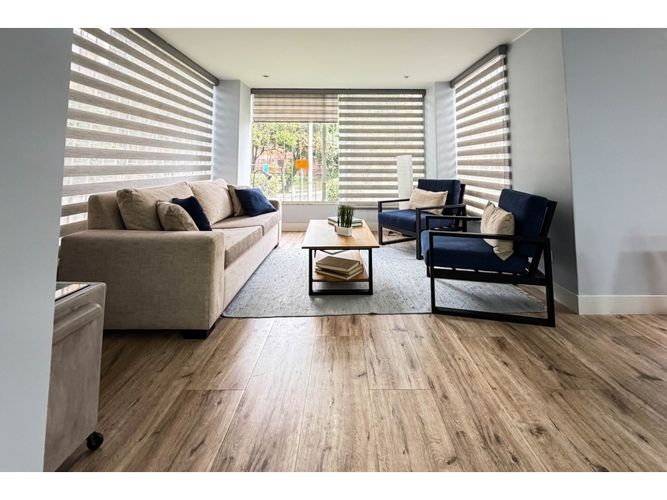 Apartamento de 2 alcobas en arriendo en Santa Barbara Central, Bogotá, 84 m² · foto 3 de 18