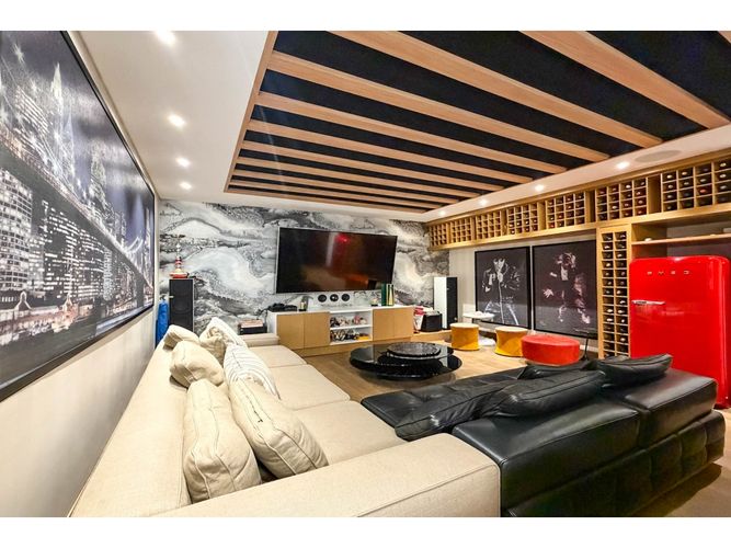 Casa de 5 alcobas en venta en Chapinero, Bogotá, 600 m² · foto 8 de 24