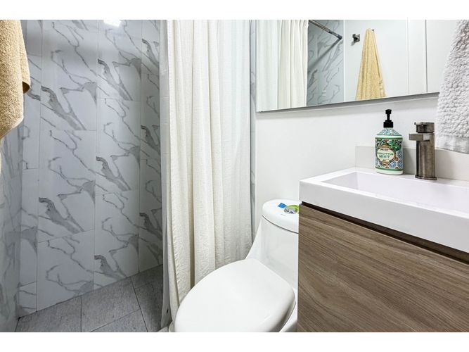 Apartamento de 2 alcobas en arriendo en Santa Barbara Central, Bogotá, 84 m² · foto 18 de 18