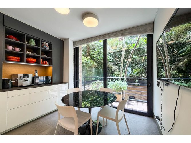 Casa de 5 alcobas en venta en Chapinero, Bogotá, 600 m² · foto 21 de 24