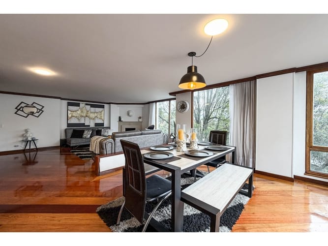 Apartamento de 3 alcobas en venta en Gratamira, Bogotá, 153 m² · foto 3 de 15