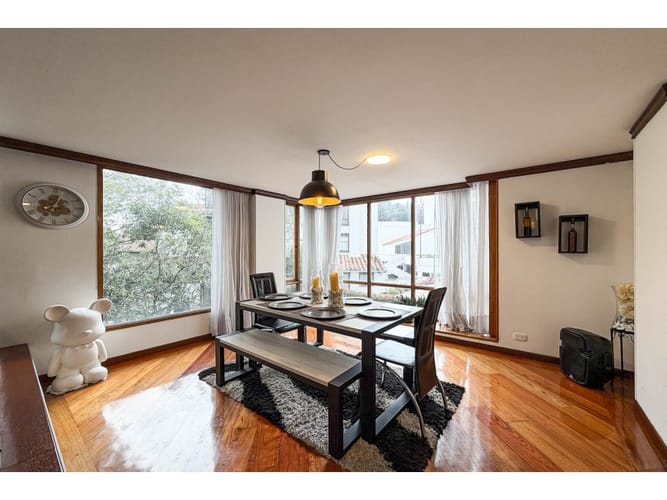 Apartamento de 3 alcobas en venta en Gratamira, Bogotá, 153 m² · foto 4 de 15