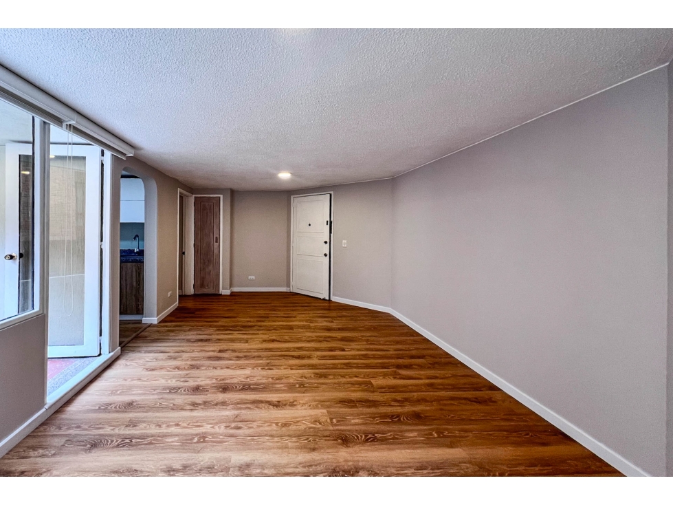 Apartamento en venta en Cedritos, Bogotá · foto 5 de 13