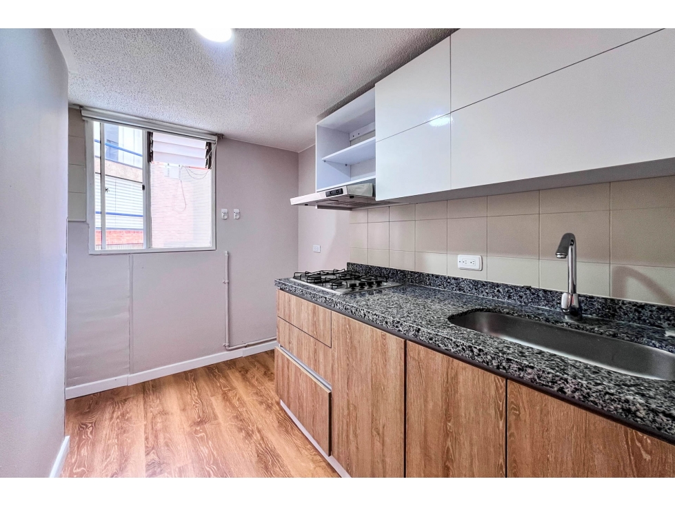 Apartamento en venta en Cedritos, Bogotá · foto 8 de 13