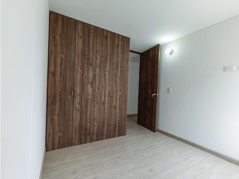 Apartamento en venta en Engativá, Bogotá · foto 8 de 12