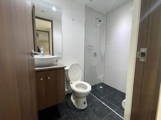 Apartamento de 3 alcobas en venta en La Milagrosa, La Ceja, 120 m² · foto 3 de 6