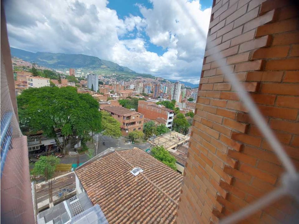 Apartamento en venta en Prado, Medellín · foto 7 de 13