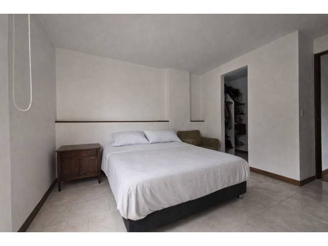 Apartamento de 3 alcobas en venta en Castropol, Medellín, 76 m² · foto 11 de 16