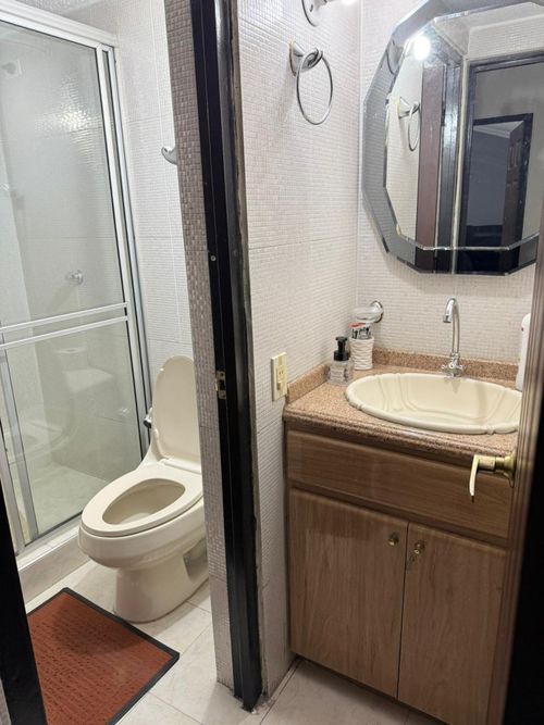 Casa de 4 alcobas en venta en Kennedy Central, Bogotá, 290 m² · foto 10 de 24
