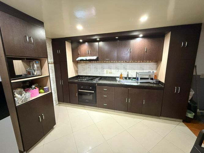 Casa de 4 alcobas en venta en Kennedy Central, Bogotá, 290 m² · foto 13 de 24