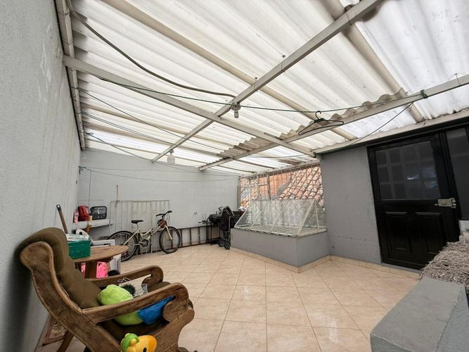 Casa de 4 alcobas en venta en Kennedy Central, Bogotá, 290 m² · foto 16 de 24