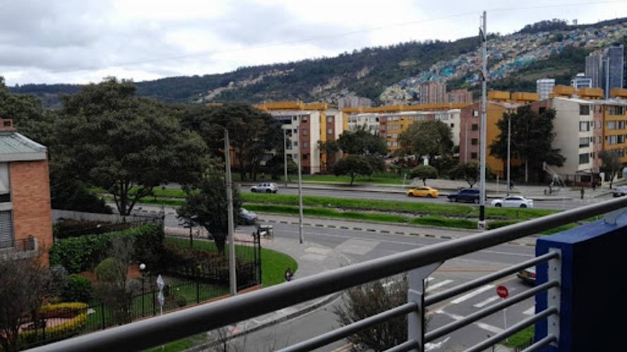 Apartamento de 3 alcobas en venta en Icata, Bogotá, 89 m² · foto 3 de 17