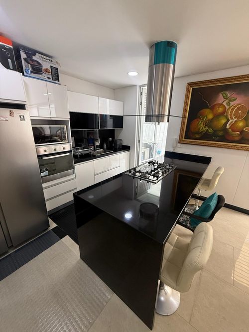 Casa de 3 alcobas en venta en Lagos Del Cacique, Bucaramanga, 225 m² · foto 7 de 19