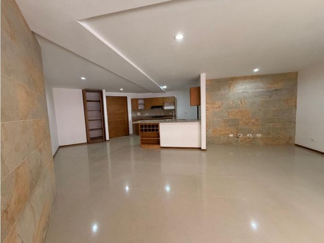 Apartamento de 3 alcobas en venta en Las Lomitas, Sabaneta, 111 m² · foto 4 de 20