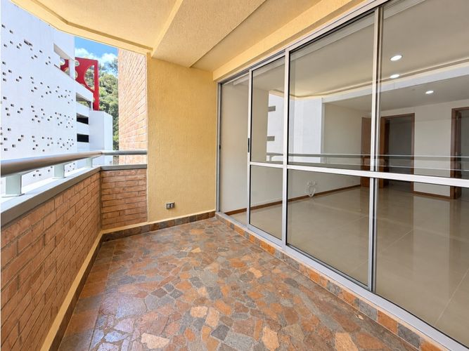 Apartamento de 3 alcobas en venta en Las Lomitas, Sabaneta, 111 m² · foto 7 de 20