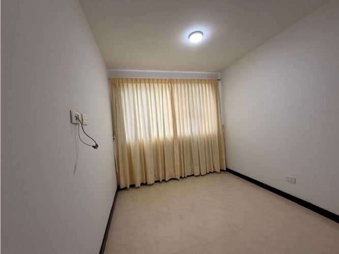 Apartamento de 3 alcobas en venta en Las Lomitas, Sabaneta, 91 m² · foto 9 de 18