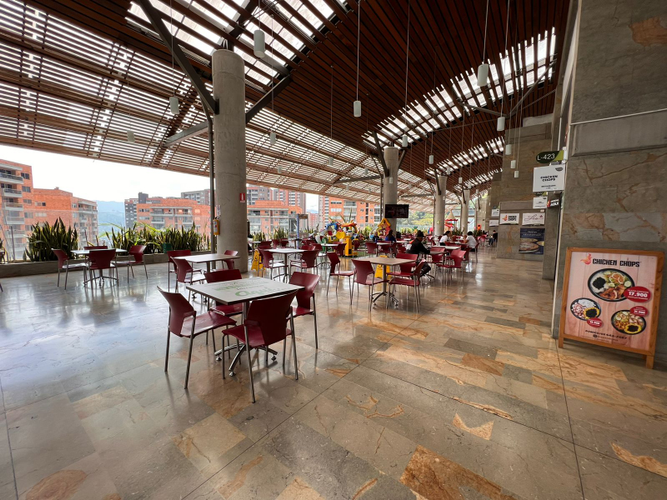 Local en venta en La Sebastiana, Envigado, 127 m² · foto 9 de 11