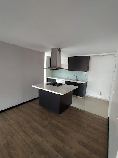 Apartamento en Arriendo en Loma de las brujas, Envigado en Loma De Las Brujas