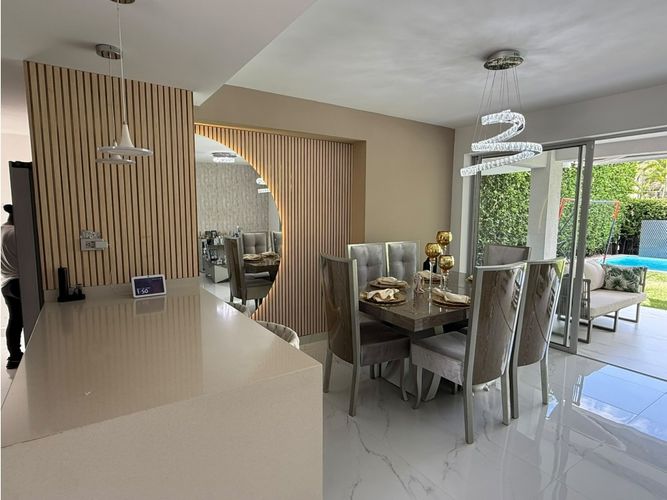 Casa de 4 alcobas en venta en Juan De Ampudia, Jamundí, 218 m² · foto 3 de 14
