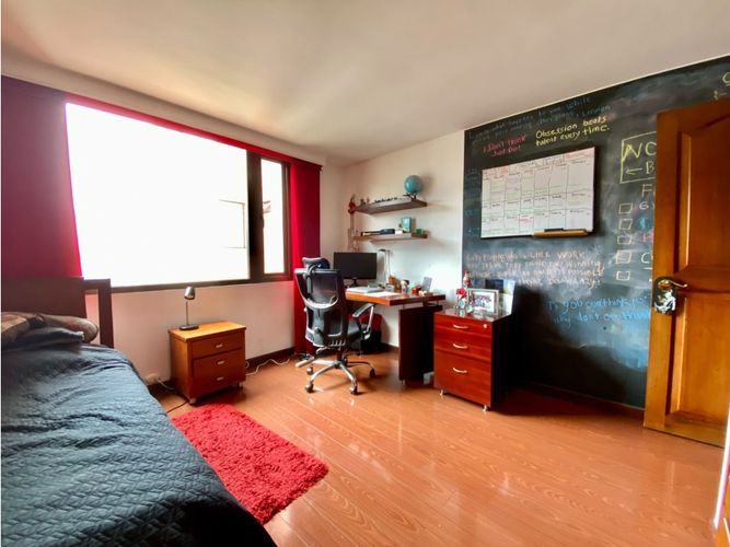 Apartamento de 3 alcobas en venta en Santa Paula, Bogotá, 145 m² · foto 6 de 16