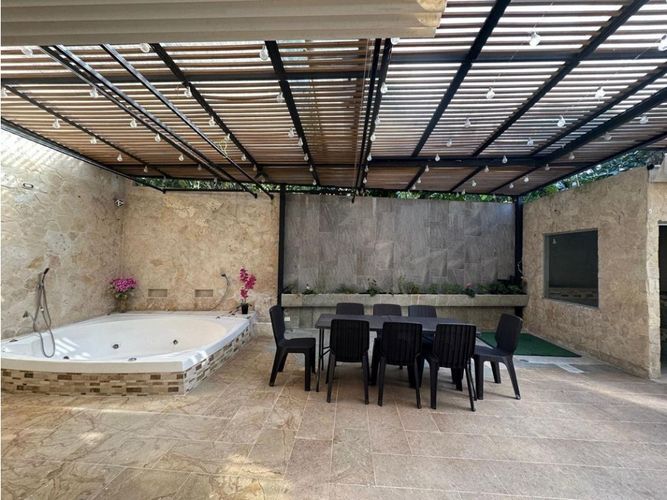 Casa de 4 alcobas en venta en Cola Del Zorro, Medellín, 425 m² · foto 16 de 21