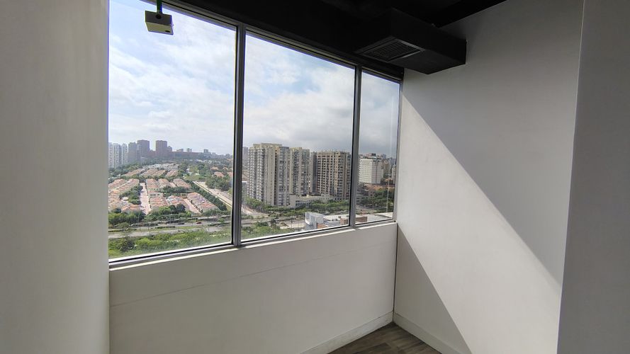 Oficina en arriendo en Portal De Genovés, Barranquilla, 1045 m² · foto 7 de 24