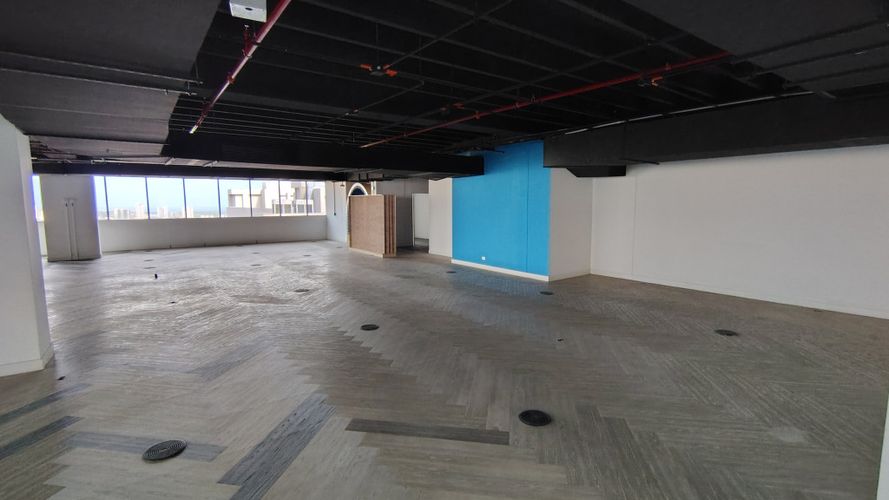 Oficina en arriendo en Portal De Genovés, Barranquilla, 1045 m² · foto 16 de 24