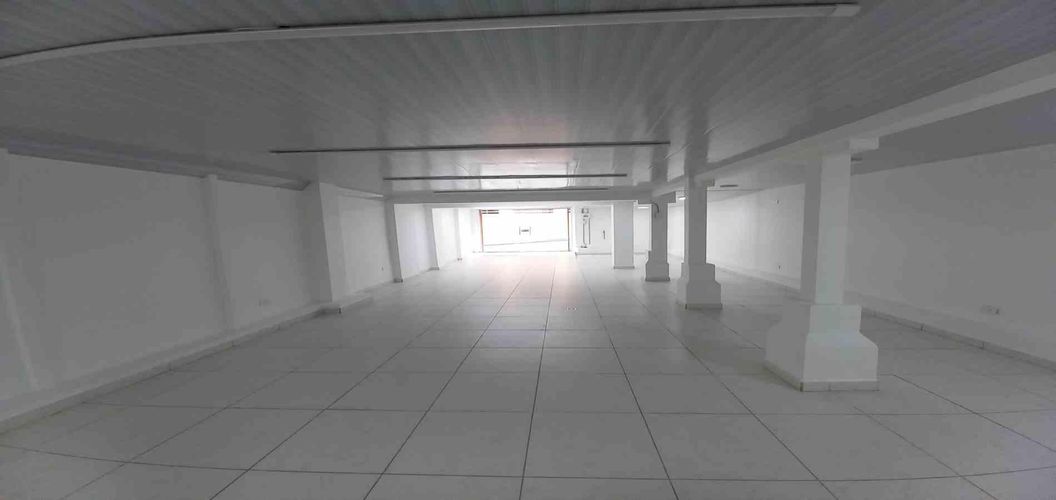 Local en arriendo en El Centro, Manizales, 120 m² · foto 2 de 15