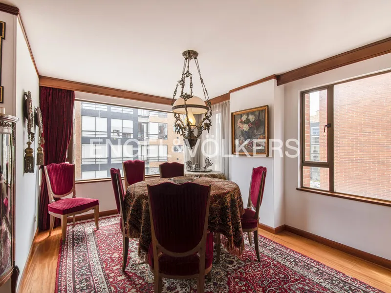 Apartamento en venta en Chico Norte, Bogotá · foto 4 de 9