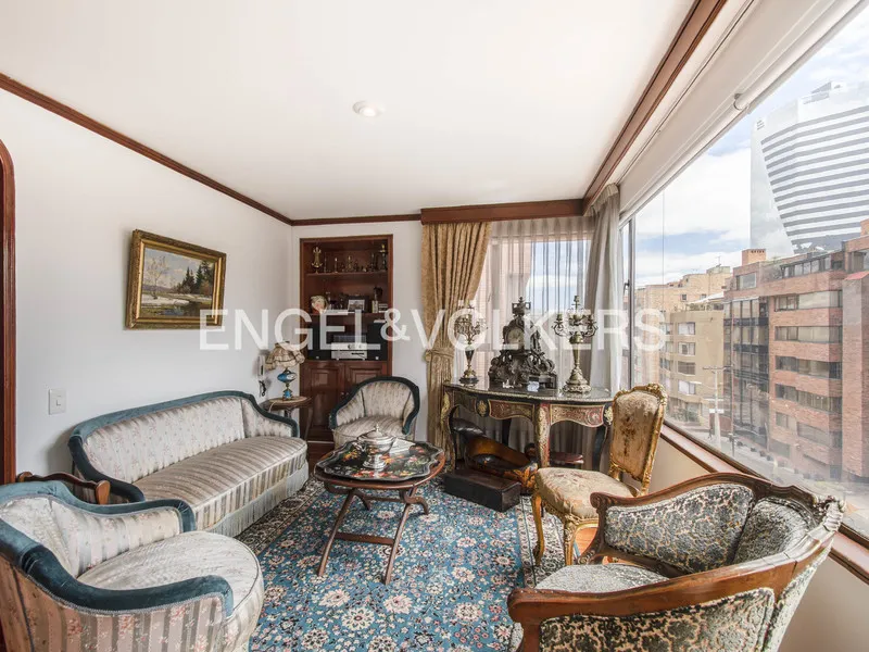 Apartamento en venta en Chico Norte, Bogotá · foto 3 de 9